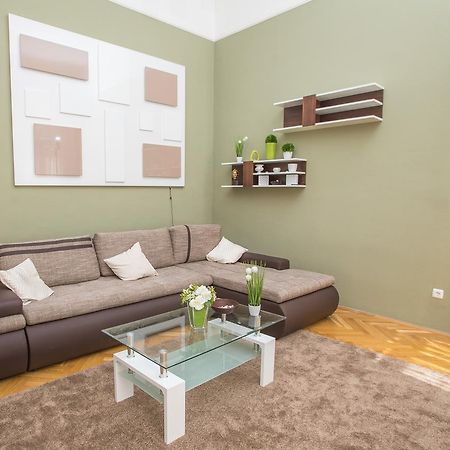 Novak Apartman Szeged Luaran gambar